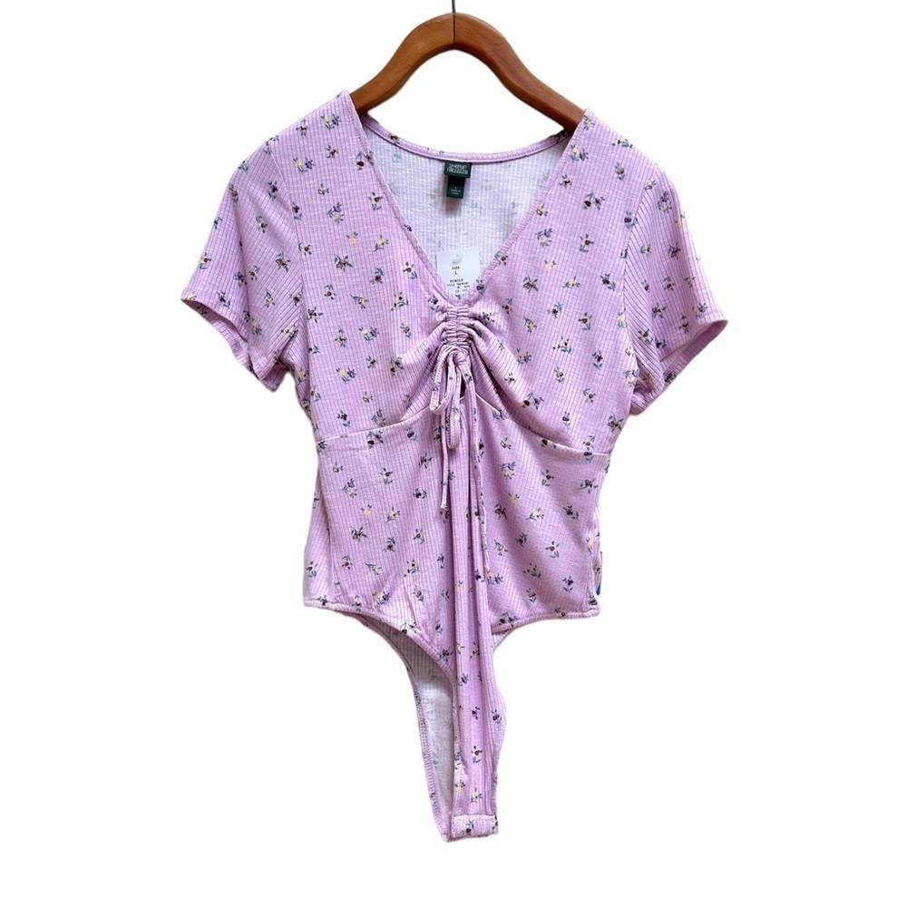 NWT Wild Fable Floral Pink Purple Keyhole Cinch Bodysuit, Size Medium